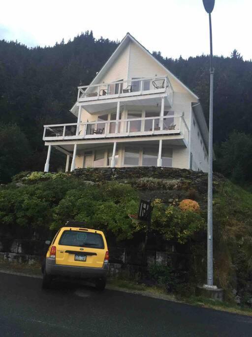 Kelli Creek Cottage - Reduced Price On Tours Juneau Room photo