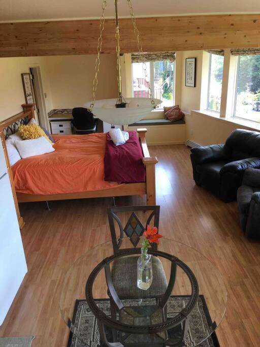 Kelli Creek Cottage - Reduced Price On Tours Juneau Room photo